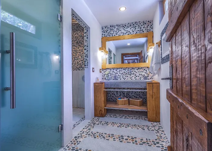 Villa Private Island-style Ultra Luxury Estate *