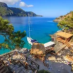 Вилла Private Island-style Ultra Luxury Estate