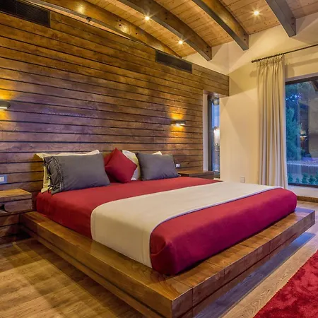 Vila Private Island-style Ultra Luxury Estate