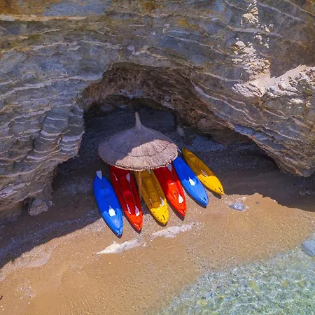 Private Island-style Ultra Luxury Estate *