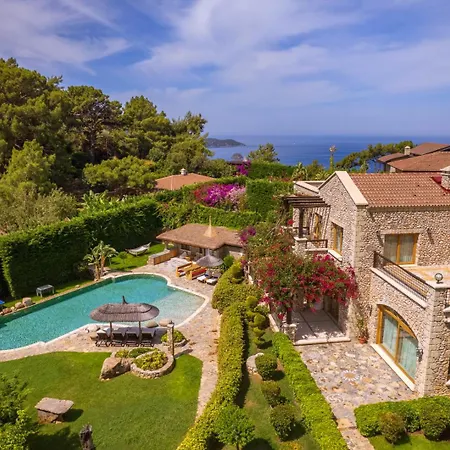 Vila Private Island-style Ultra Luxury Estate