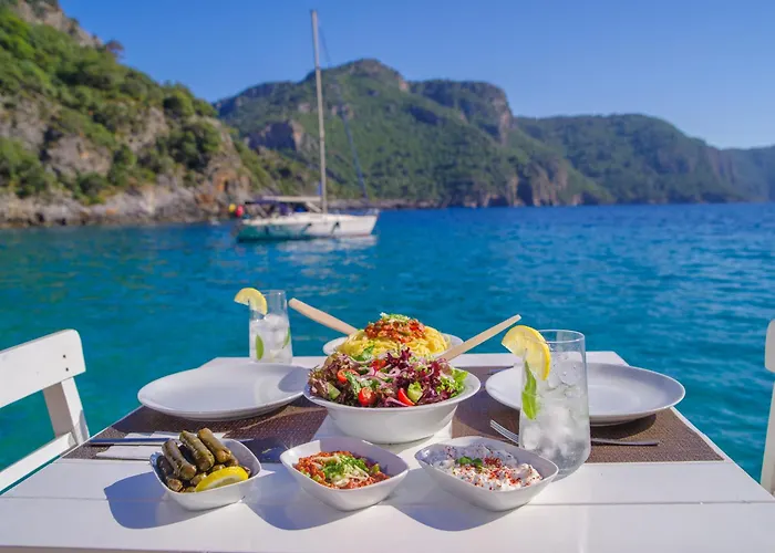 Vila Private Island-style Ultra Luxury Estate *